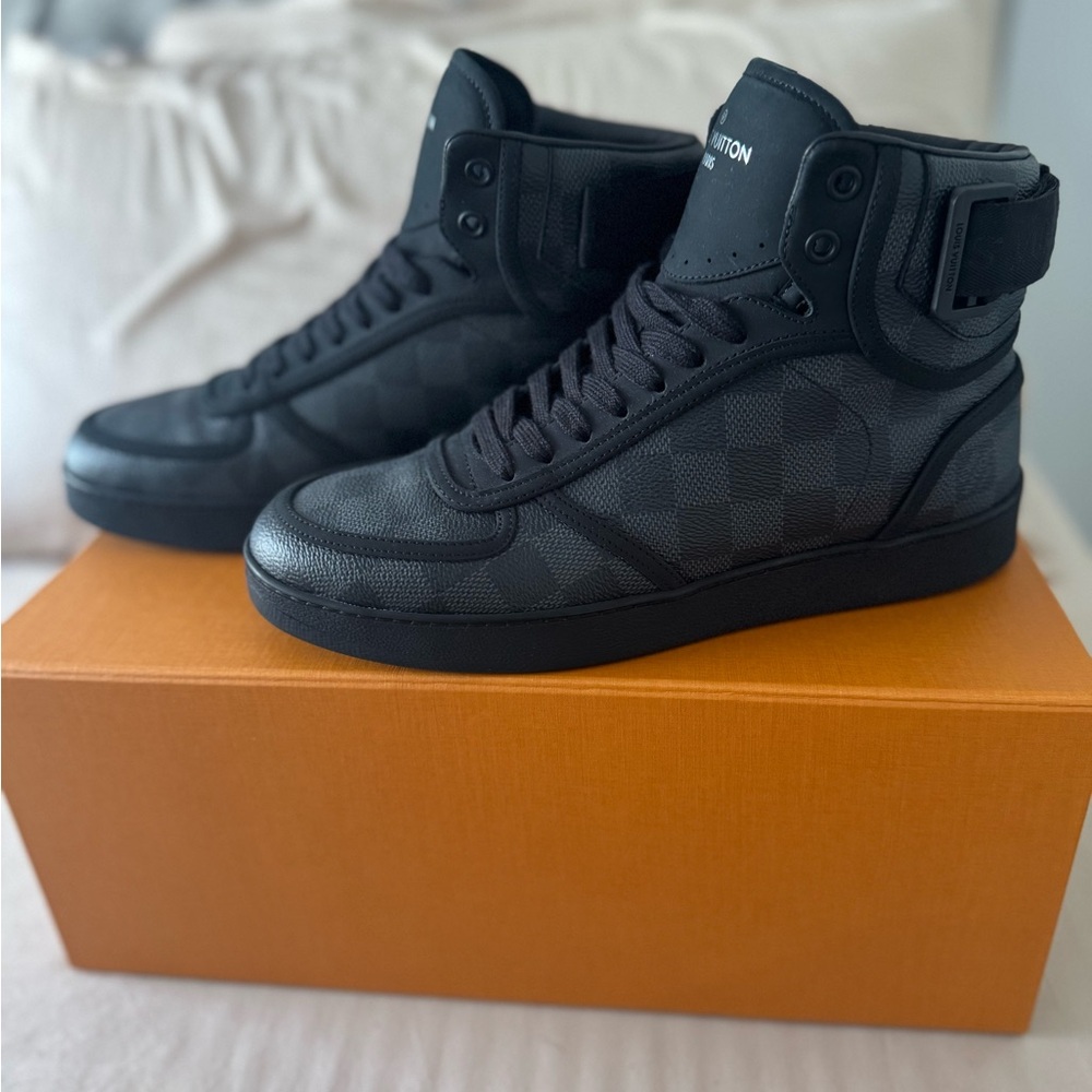 Louis Vuitton Black High-Top Sneakers for sale - Picture 6 of 9